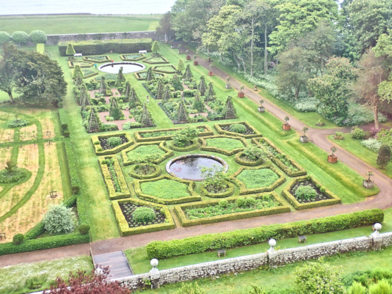 Dunrobin Castle Gardens
