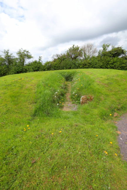 Knowth passage tomb